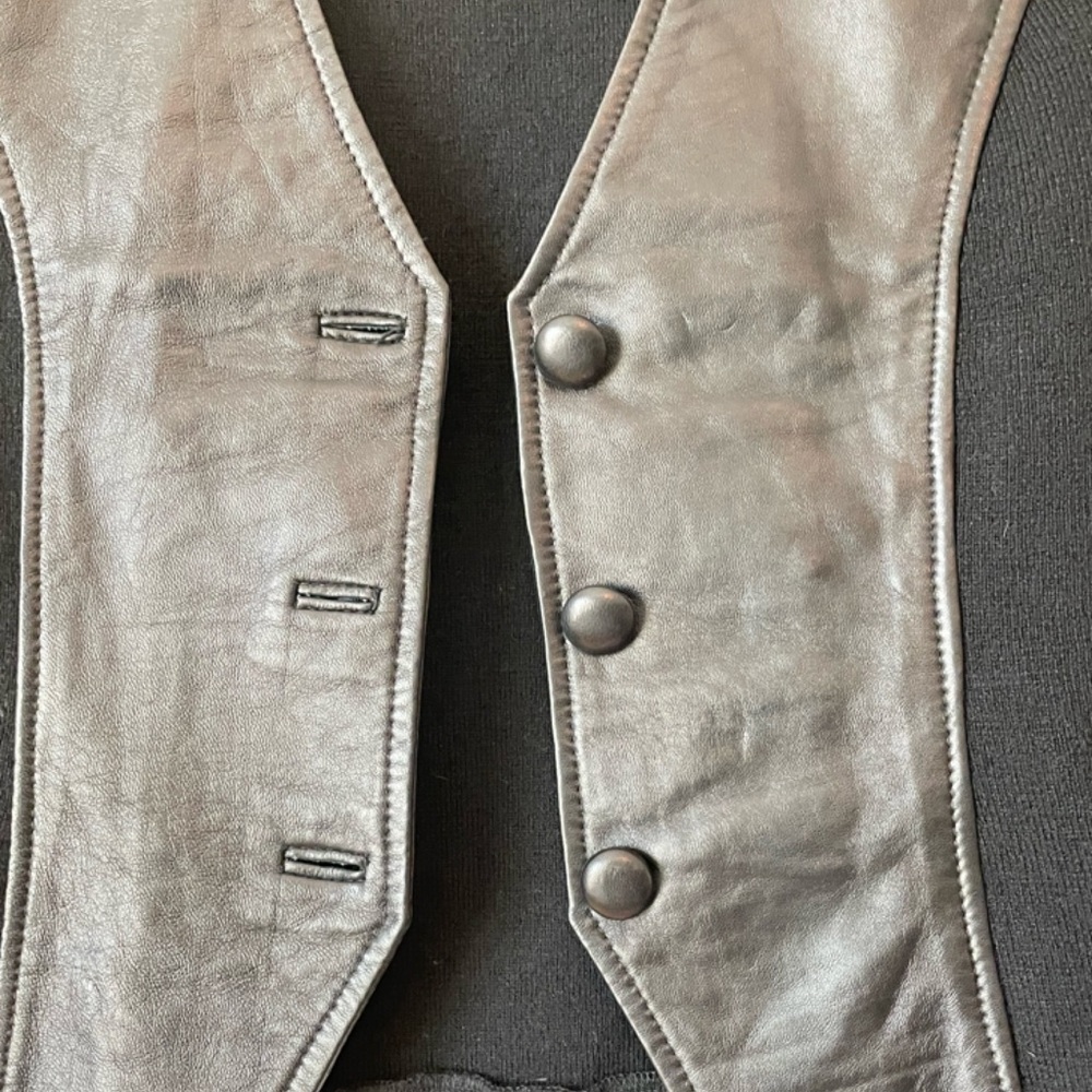 Vintage Etosha Women’s Leather Wool Spandex Knit Black Button Down Vest Size S - Picture 5 of 7